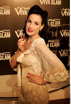 Klick f&uuml;r Originalgr&ouml;&szlig;e :016business.jpg